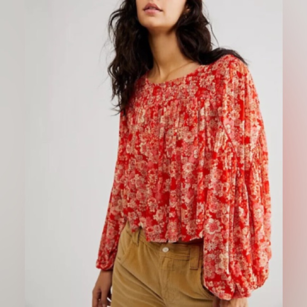 Free People Printed to Perfection Pleated Red/Orange Top Size XS